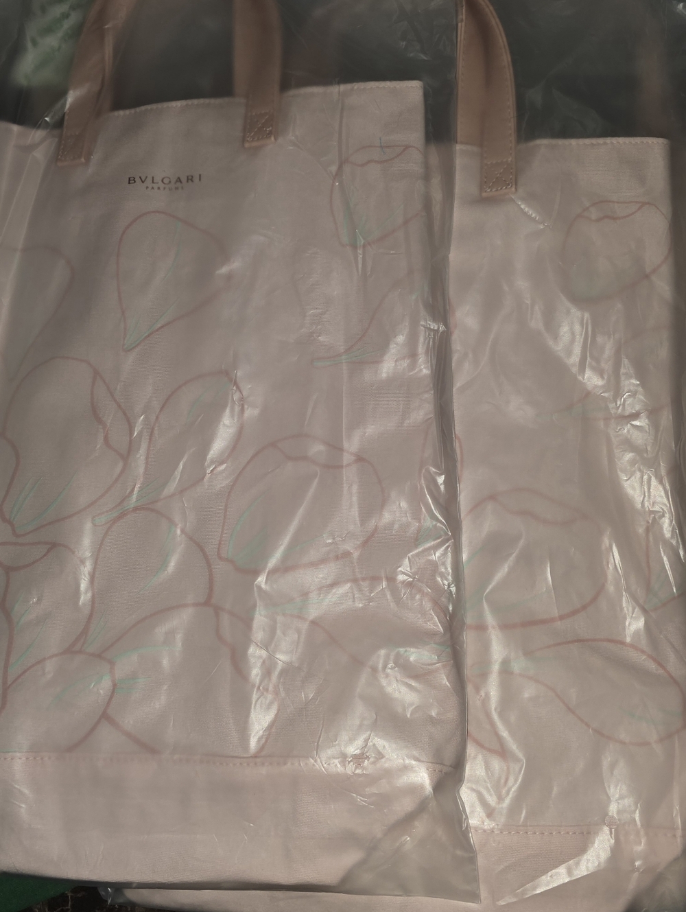 Bvlgari Parfums Tote – Pink Floral (New in Packaging)